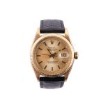 ROLEX. A GENTS 18K YELLOW GOLD AUTOMATIC WRISTWATCH. Model: Datejust Date: 1957. Case reference