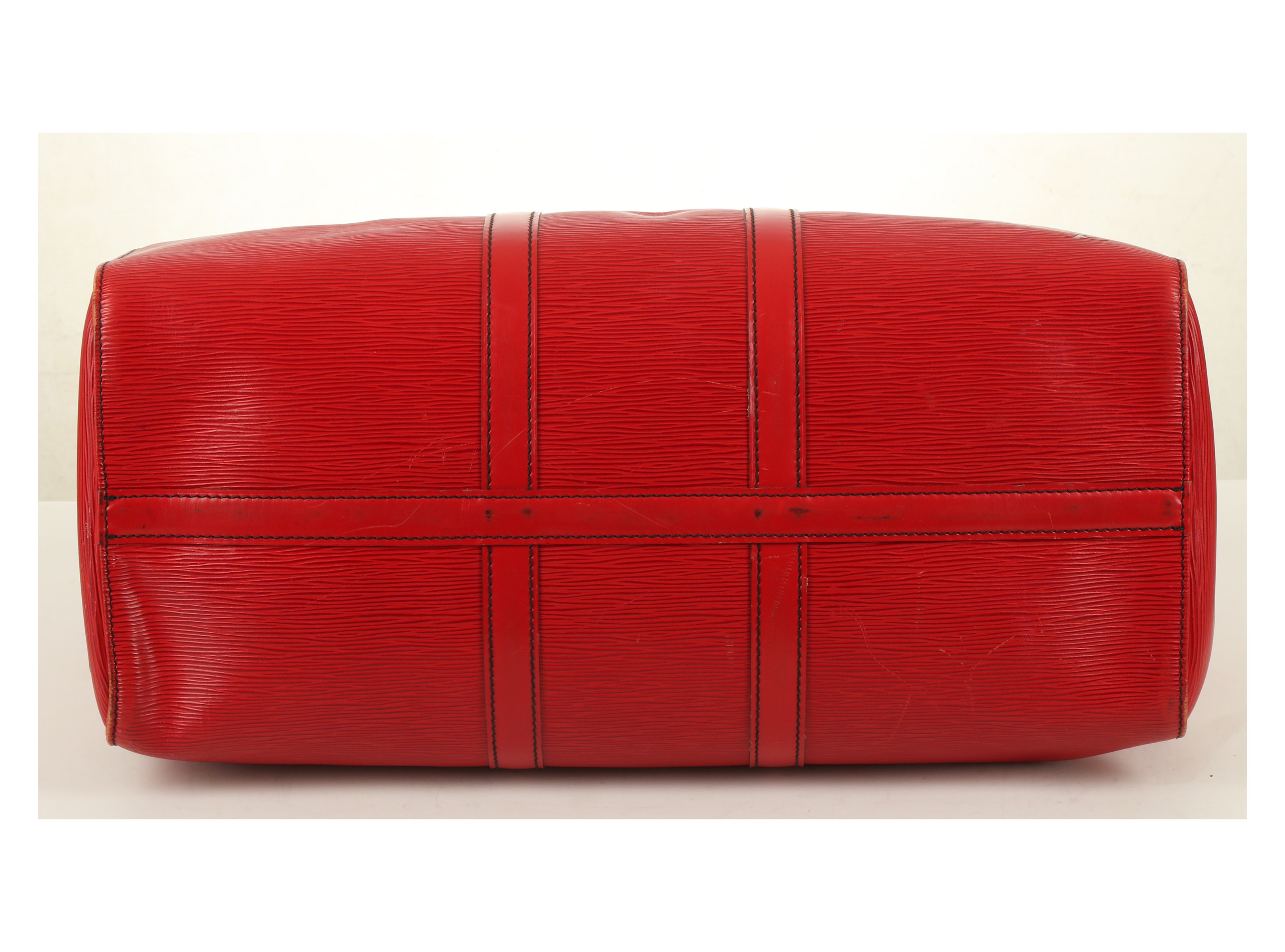 Louis Vuitton Red Epi Keepall 45, c. 1991, epi leather with contrast stitching and gold tone - Image 5 of 5