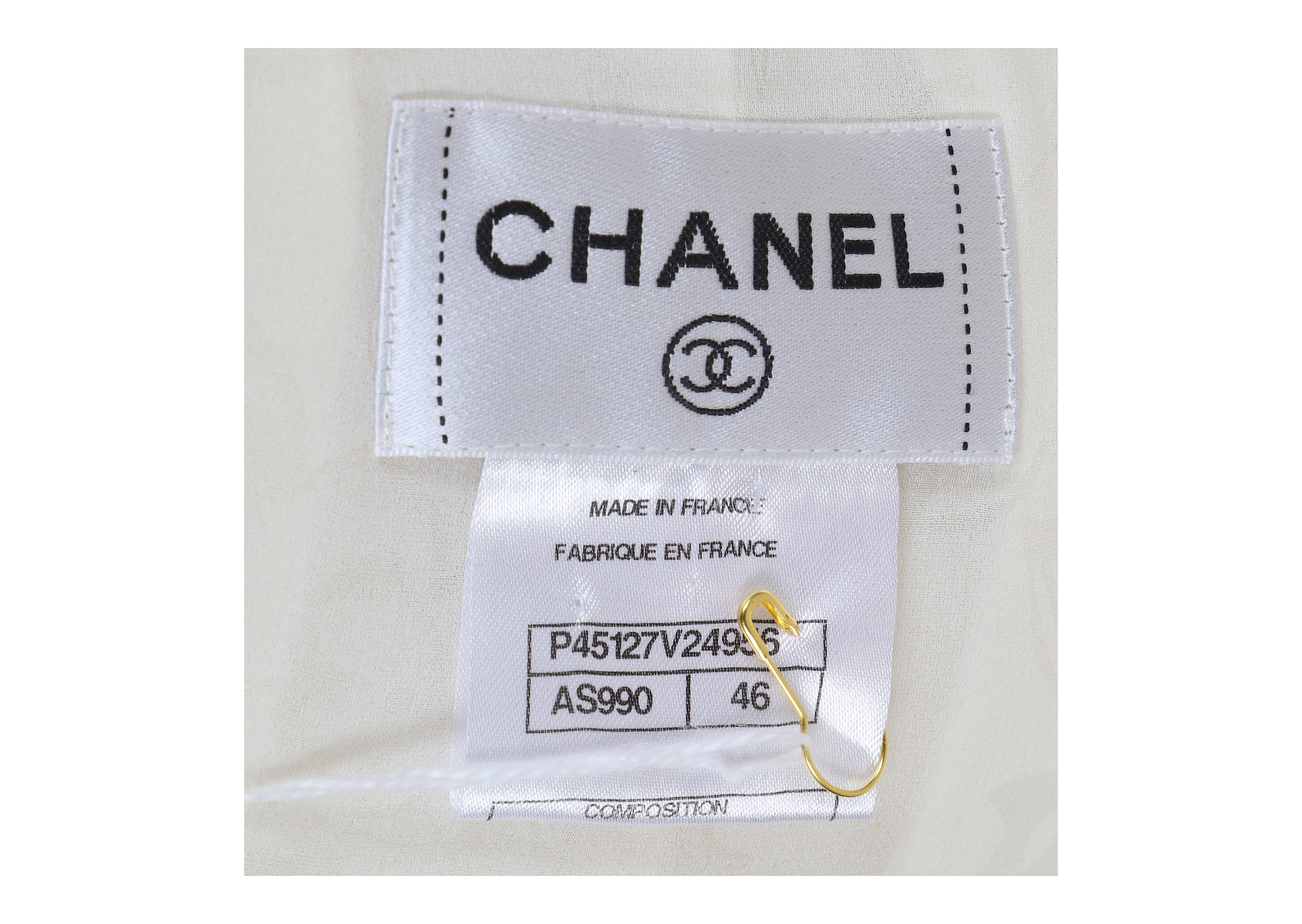 Chanel Cream Pleated Dress Coat, 2010s, with zip down front and removable silk sleeve details, - Image 5 of 5