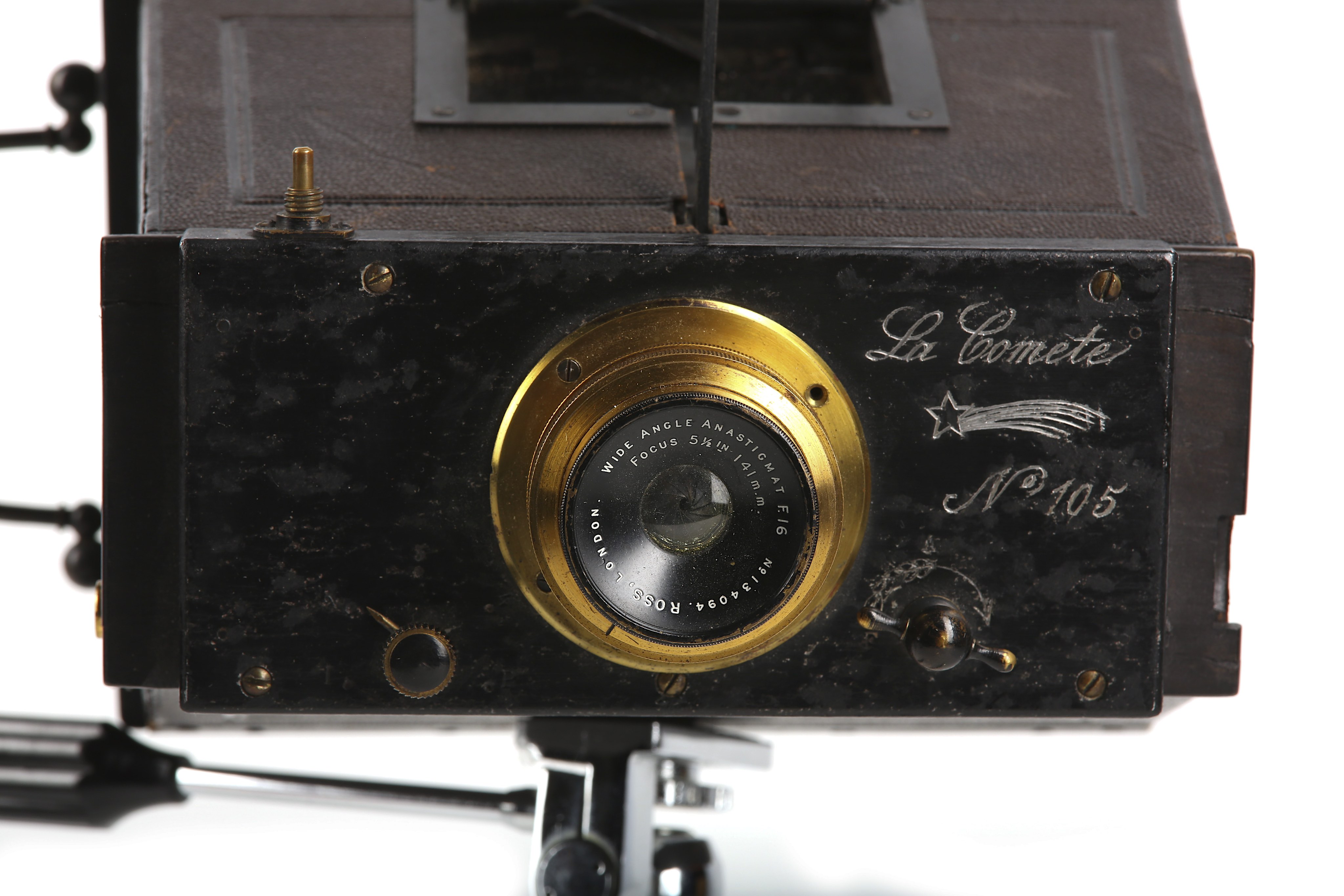 An Unusual Single Lens Jumelle Type Camera 'La Comete' - Image 2 of 2