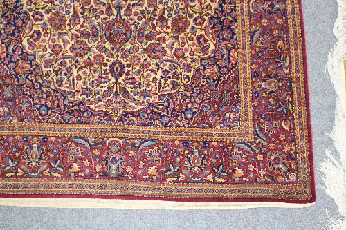A Kashan silk rug, Central Persia, circa 1930, - Bild 2 aus 3
