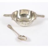 A silver quaich, Thomas Alfred Slater, Walter Brindsley Slater & Henry Arthur Holland,