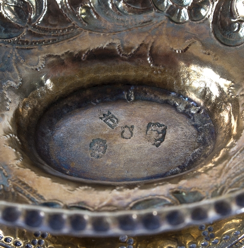 A Dutch silver gilt brandy bowl (brandewijnskoppen) of embossed oval form with flat pierced mask - Image 2 of 2