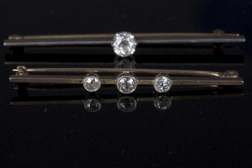 A diamond bar brooch the single old cut diamond approximately 0.