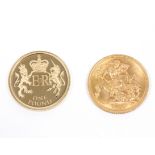 A Queen Elizabeth II 'Gillick' gold sovereign,