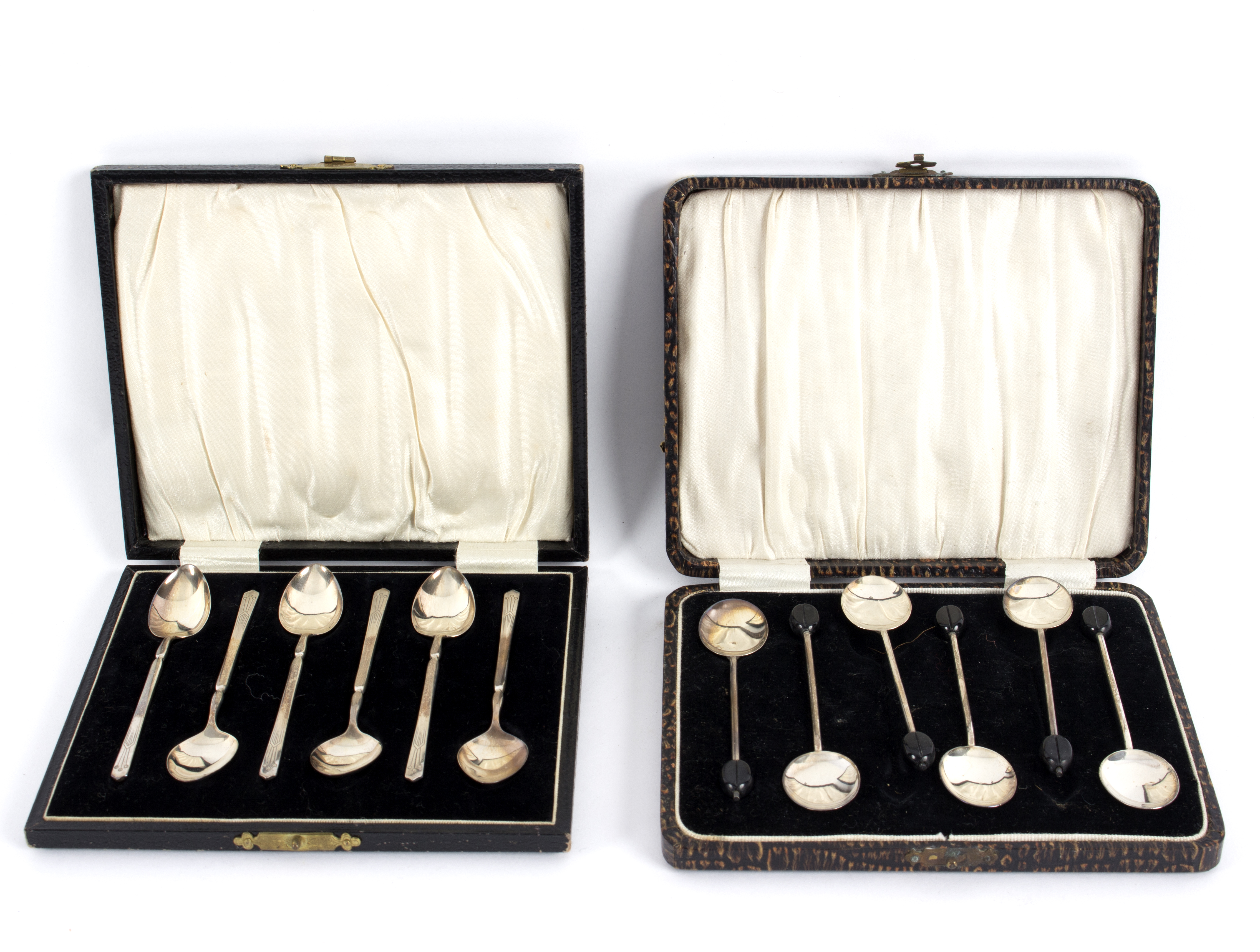 A set of twelve silver coffee spoons, WSS, Sheffield 1908, with bright cut decoration, - Image 3 of 3