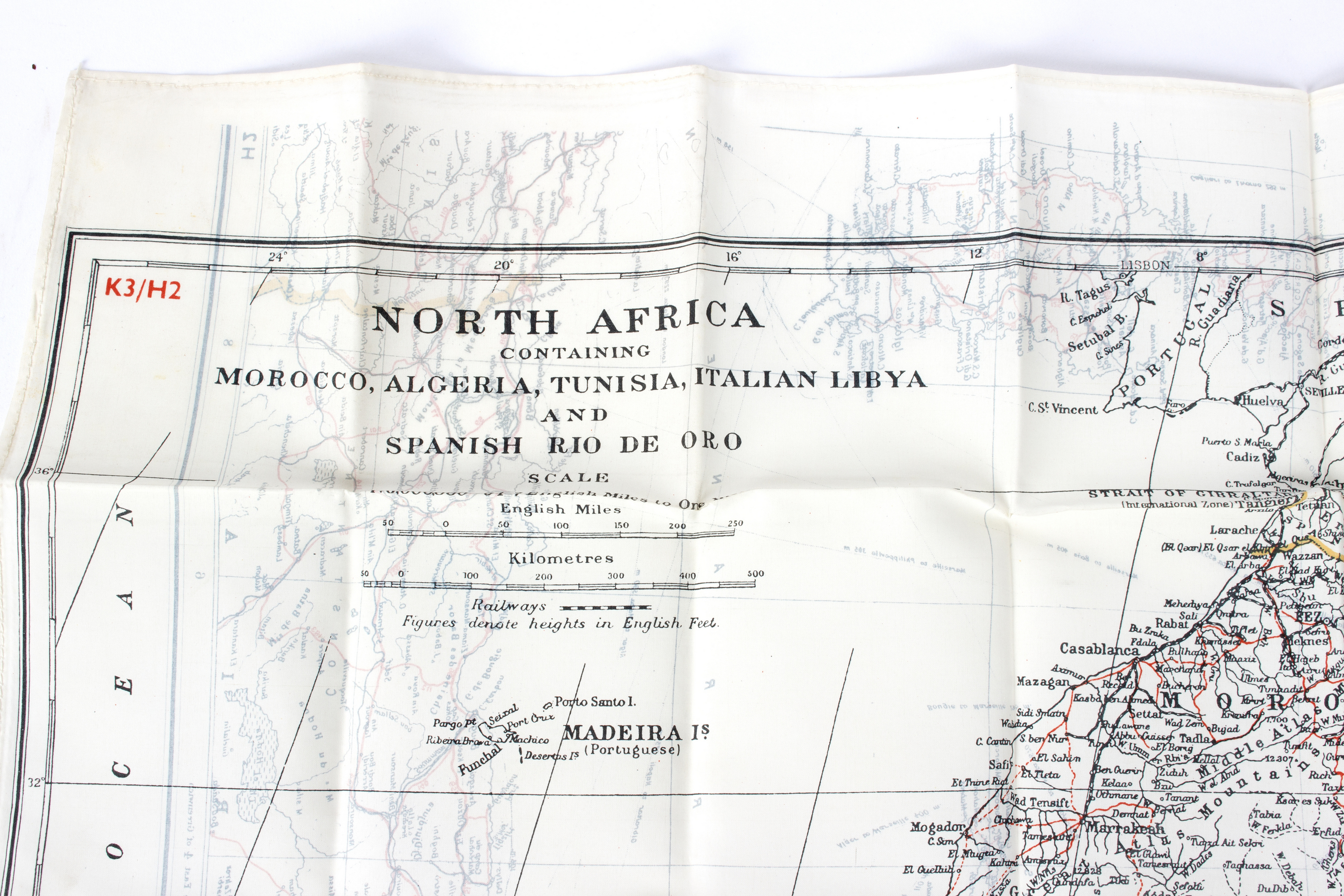 A WWII RAF pilot's 'escape' map printed on a silk handkerchief of North Africa, containing Morocco, - Bild 3 aus 4