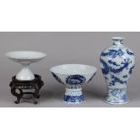 (lot of 3) Group of Chinese porcelain, consisting of a footed dish with red bats and shou medallion;