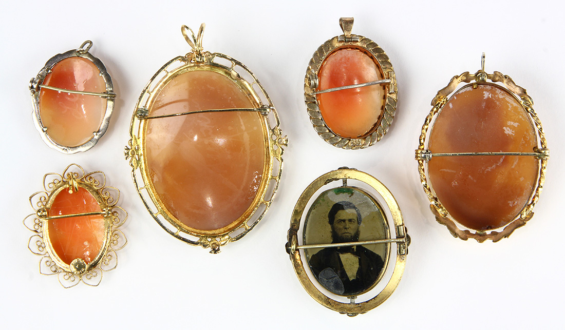 (Lot of 6) Shell cameo and metal brooches Including 1) shell cameo and metal pendant-brooch, - Image 2 of 2