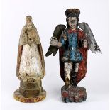 (lot of 2) Carved wood Santos group late 18th / 19th century, consisting of a Madonna together