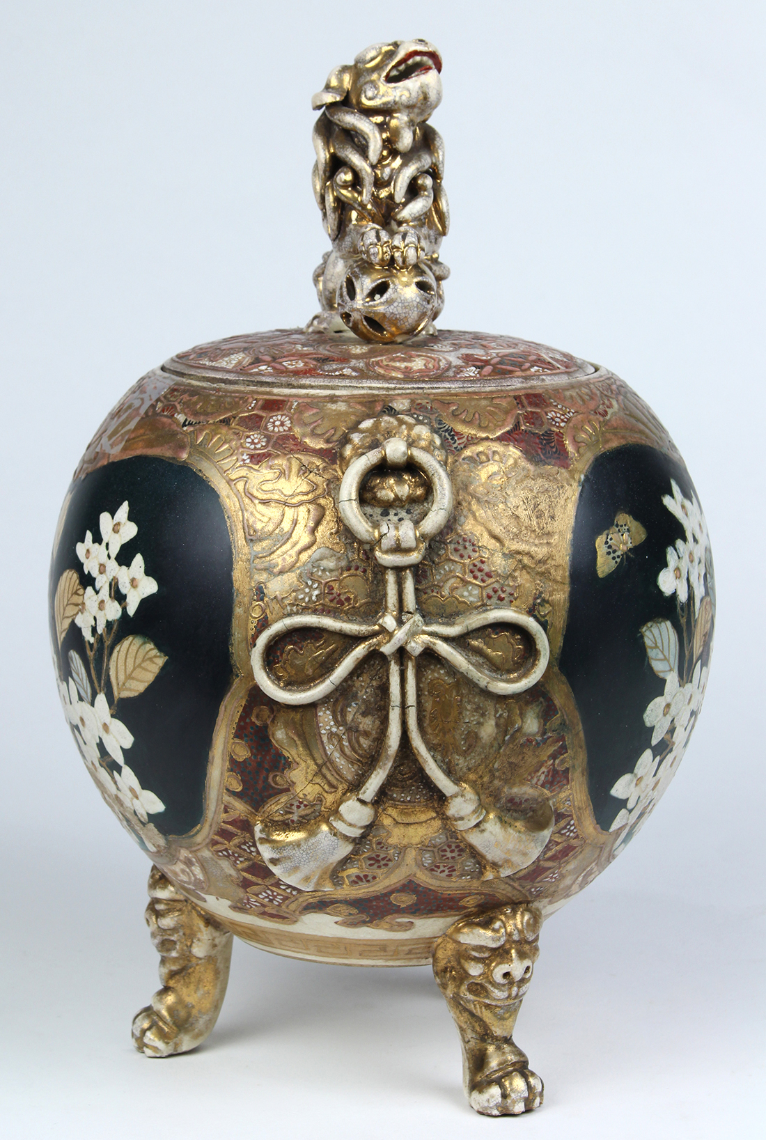 Japanese Satsuma ceramic jar, the lid with a lion form finial, above a globular body having floral - Image 2 of 6