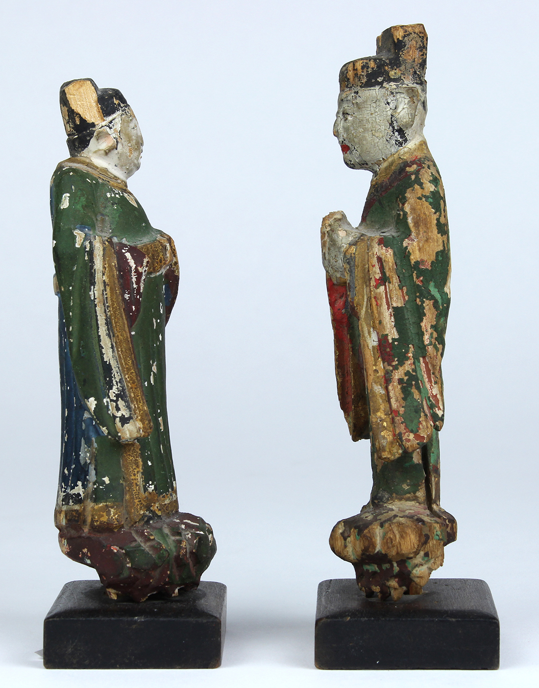 (lot of 2) Chinese polychrome wood figures, each of a standing official in court attire, figure: - Image 3 of 4