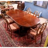 (lot of 7) Hepplewhite style dining group, consisting of (2) armchairs, (4) side chairs, each having