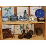 (lot of 30) Two shelves of Asian decorative items, including twelve Japanese underglaze blue