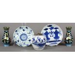 (lot of 5) Chinese underglazed blue porcelain, consisting of a jar depicted with children and two