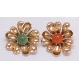 Pair of turquoise, coral and 14k rose gold flower brooches Including 1) flower, centering (1)