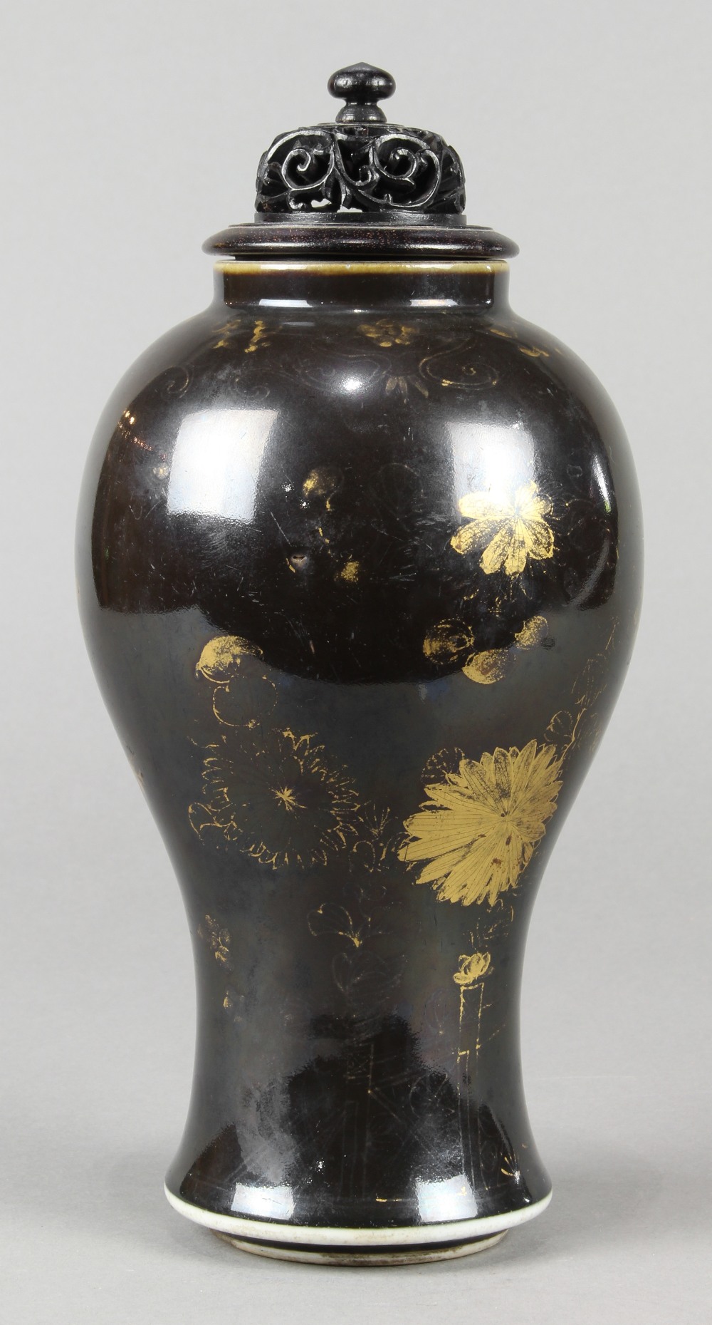 Chinese gilt decorated mirror black porcelain vase, of variant meiping form with a low wide neck, - Image 4 of 6