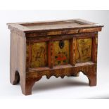 19th century table top chest, the top and sides with inset panels decorated with polychrome