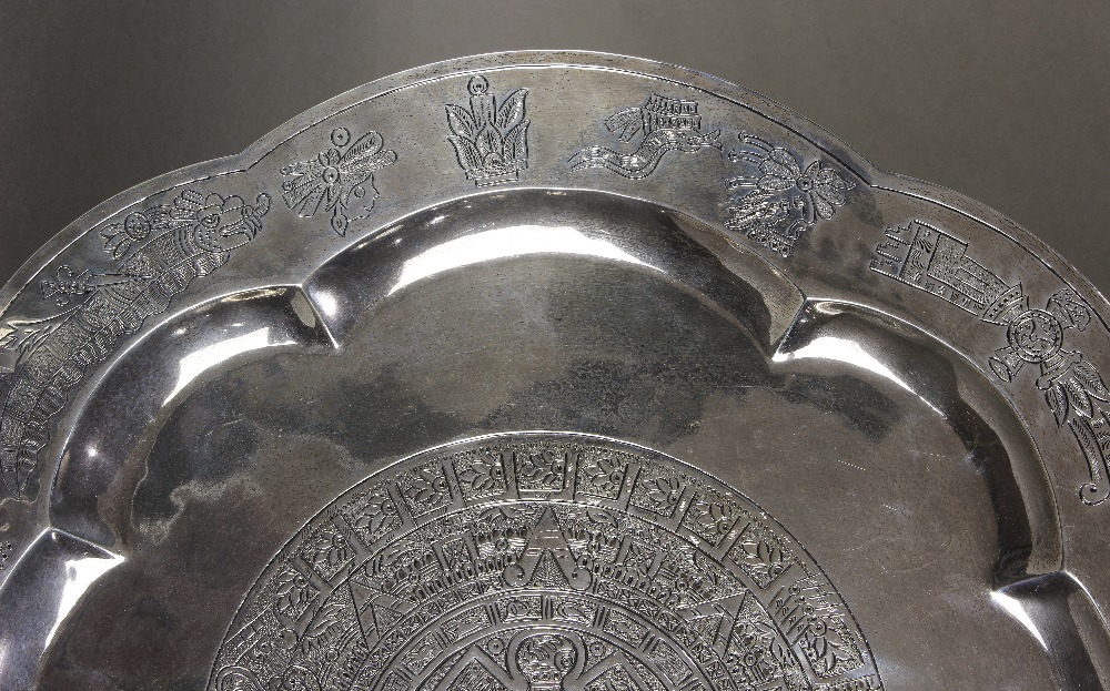 Joyeria Mexican sterling silver platter, 20th Century, incised with Aztec style glyphs depicting the - Image 3 of 6