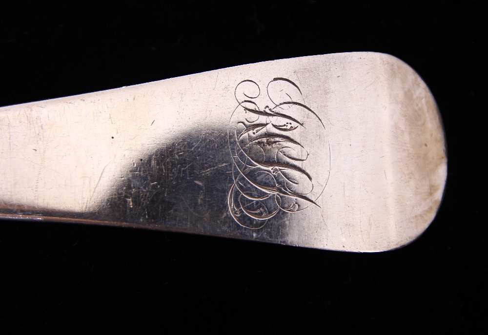 George III sterling silver stuffing spoon, London 1751, by James Gibbon, having a beaver tail handle - Image 3 of 3