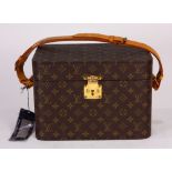 Louis Vuitton, boite hard sided vanity case, in monogrammed canvas with gilt metal hardware, a tan
