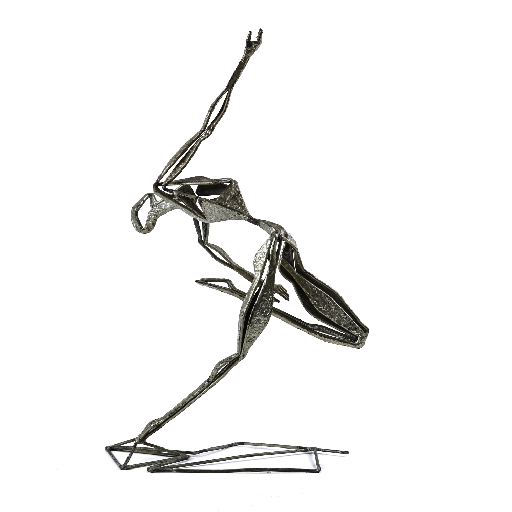 Contemporary silvered metal sculpture depicting a female in dance pose, her arm out stretched and - Image 3 of 4