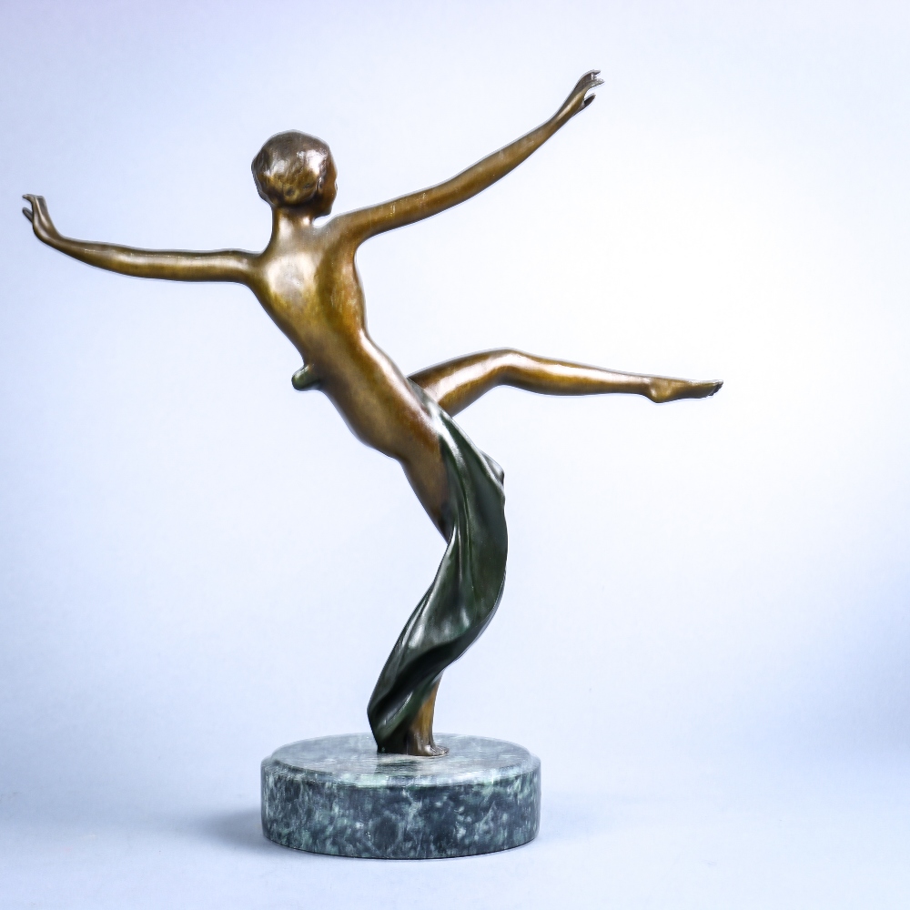 After Dimitri Haralamb Chiparus (Romanian, 1886-1947), The Dancer, bronze sculpture, bears signature - Image 3 of 6