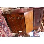 Federal slant front desk circa 1800, having a rectangular top above the hinged lid opening to reveal