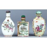 (lot of 3) Chinese enameled porcelain snuff bottles, 19th/early 20th century: the first with a
