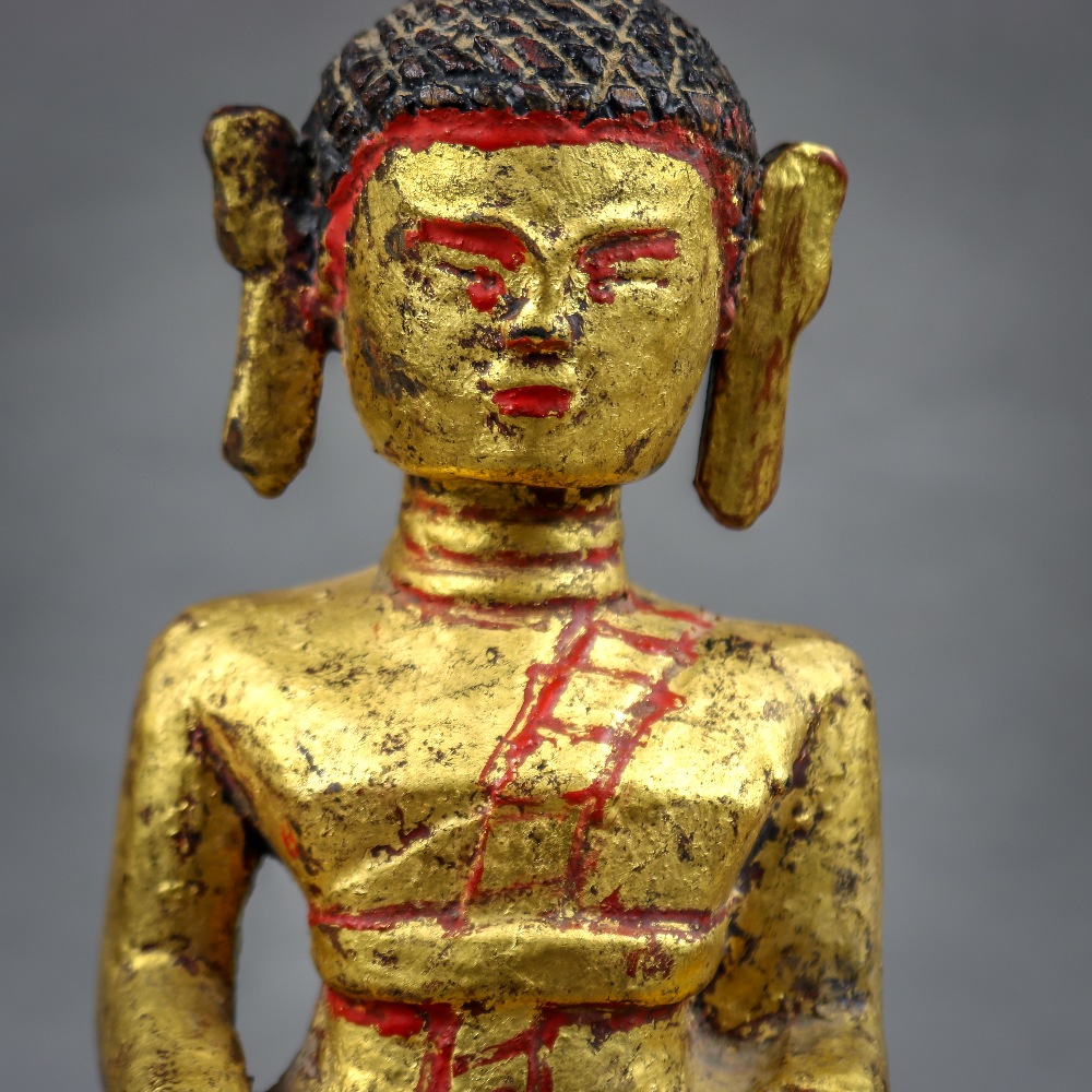 (lot of 2) Southeast Asian gilt wood Buddhas: first, sculpted in strong angles, the oval face topped - Image 6 of 7