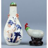 (lot of 2) Chinese porcelain snuff bottles, 19th/early 20th century: the first in the form of an