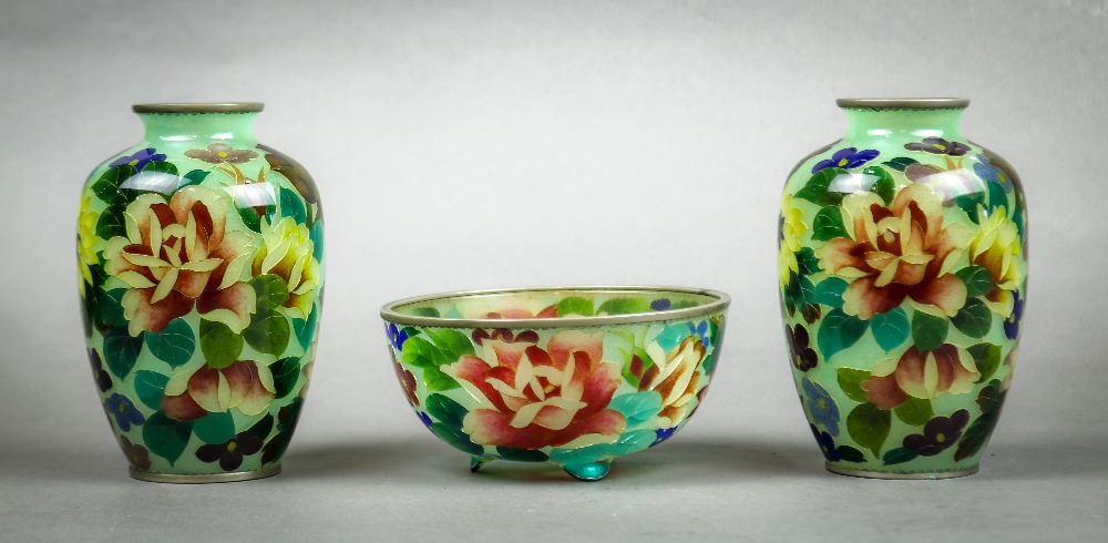 (lot of 3) Japanese plique-à-jour cloisonne, consisting of two vases and one bowl, mille fleur motif - Image 2 of 5