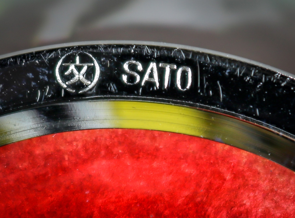 Japanese cloisonne vase, chrysanthemum and plum blossoms on red ginbari, marked "Sato" on the base - Image 5 of 5