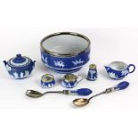 (lot of 8) Wedgwood porcelain group, all in the "blue jasperware", consisting of a large metal