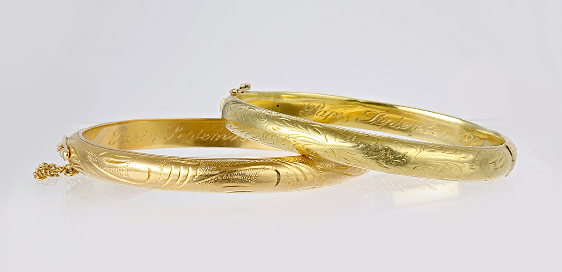 (Lot of 2) 14k yellow gold bracelets Including 1) 7.8 mm, 14k yellow gold hinged, engraved bangle - Image 2 of 3