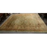 Pakistani Oushak carpet, 10'5" x 12'10"