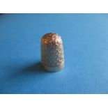A 15ct gold thimble, approx weight 6.1g