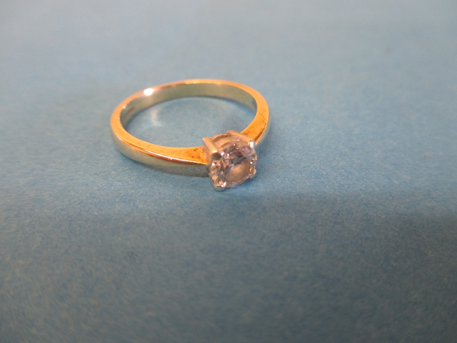 A 9ct gold diamond solitaire ring