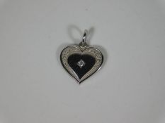 A small 18ct gold & diamond pendant