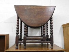An early 20thC. oak gateleg table