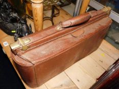 An antique leather Bowlers Gladstone style bag