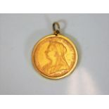 A Victorian full gold sovereign dated 1901 with 9c