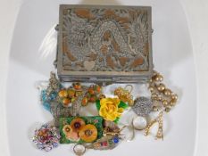 An Oriental box & a small quantity of costume item