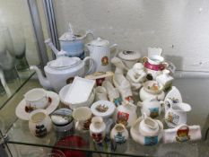 A quantity of crested ware