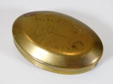 A 19thC. brass snuff box