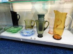 Eight pieces of Whitefriars & similar art glass