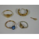 Two 9ct gold rings, one 9ct gold & silver ring, a