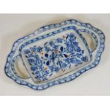 A 19thC. Chinese porcelain blue & white dish 10.5i
