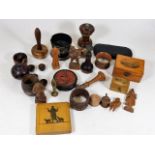 A quantity of treen & other items including a snuf