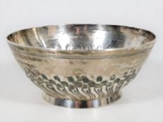 A small antique silver bowl 110g 4.125in wide